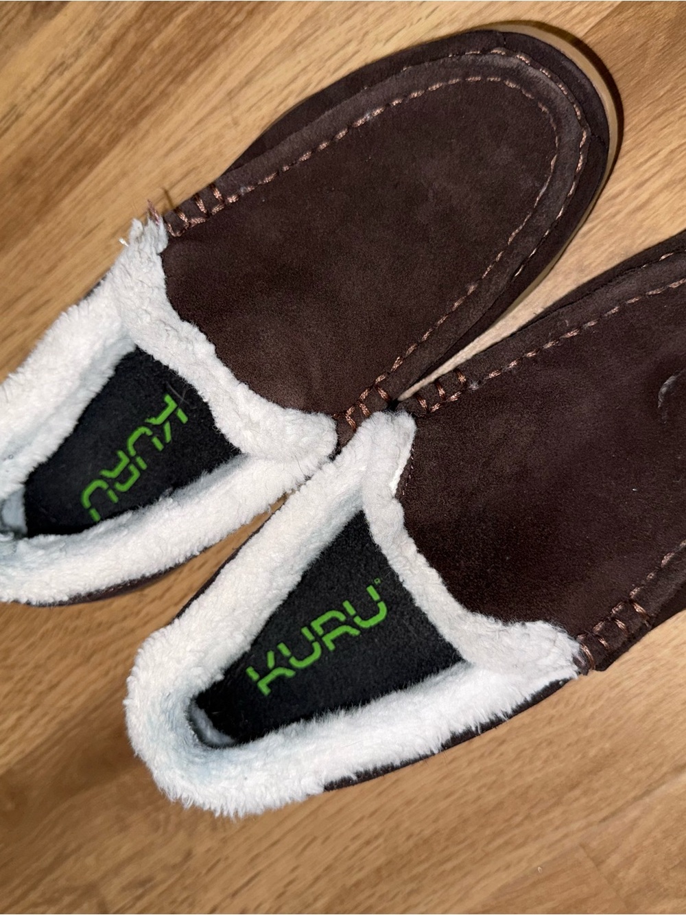 KURU woman’s arch supported slippers (Loft)